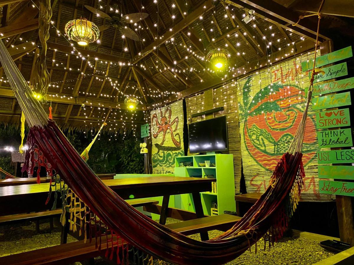 Ilakai Hostel General Luna  Extérieur photo
