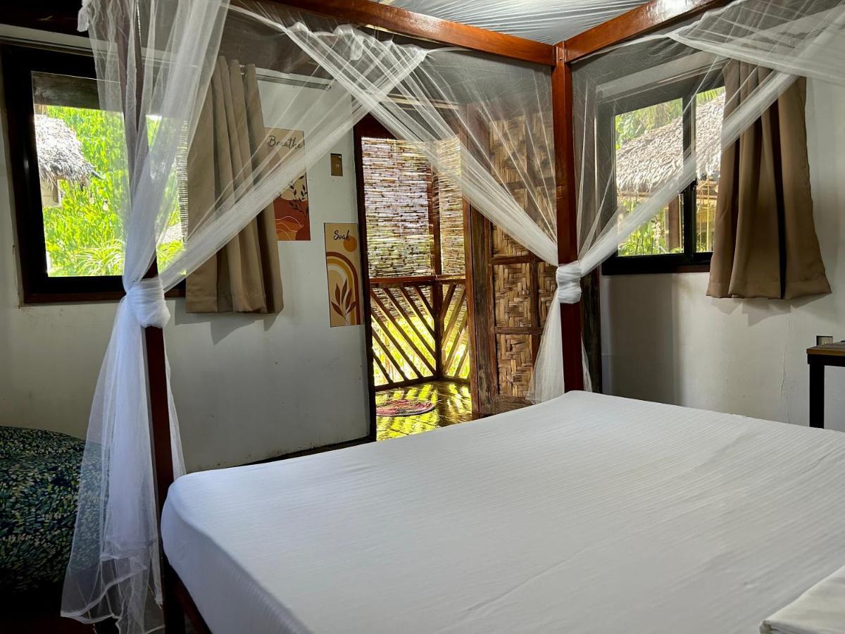 Ilakai Hostel General Luna  Extérieur photo