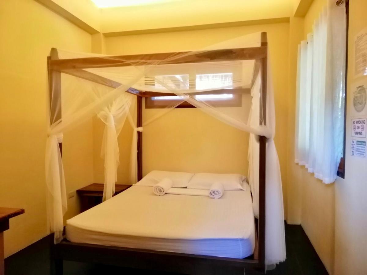 Ilakai Hostel General Luna  Extérieur photo